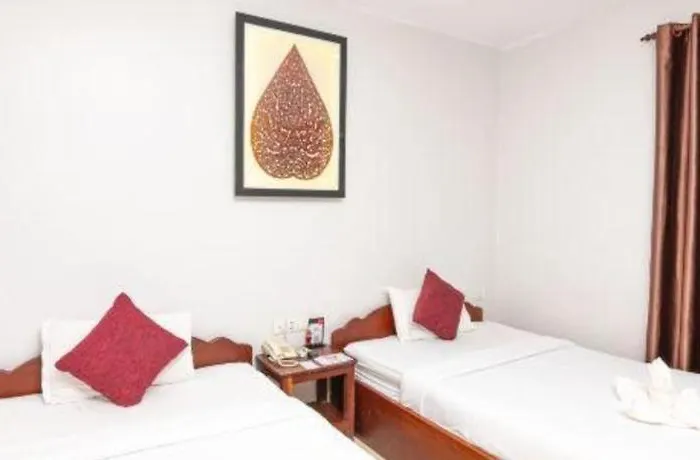 Damnak Soksan Hotel 4*