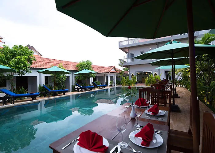 Damnak Soksan Hotel 4*
