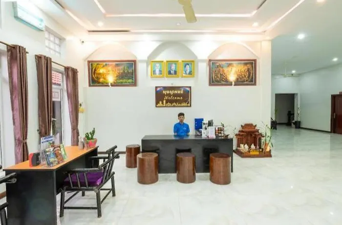 Damnak Soksan Hotel 4*