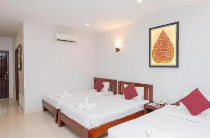 Hotel Damnak Soksan 4*