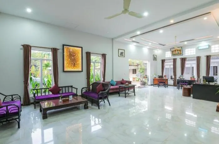 Hotel Damnak Soksan 4*