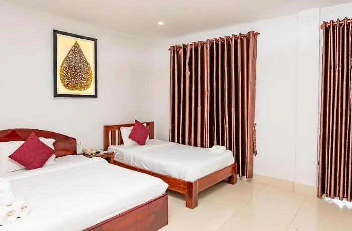 Hotel Damnak Soksan 4*