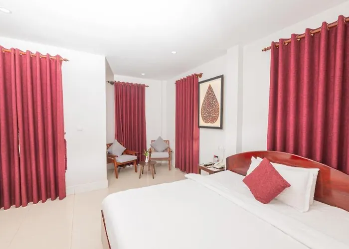 Hotel Damnak Soksan 4*